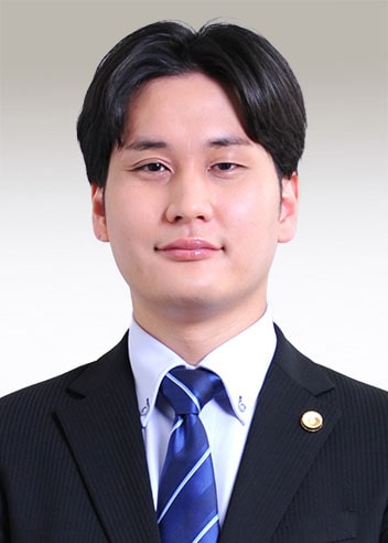 弁護士 阿竹 優一